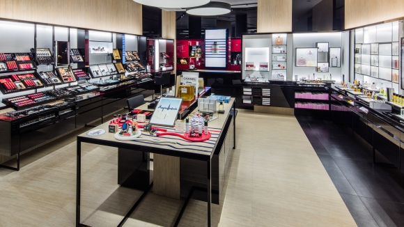 Boutique Chanel Beauté - Flagshipstore eröffnet in – Das Fach-Magazin für und Luxuskosmetik